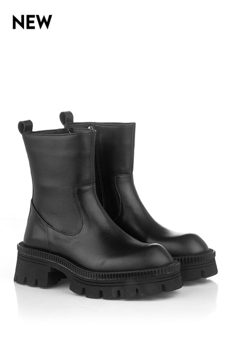 DAMSKI BOTI V CHERNO